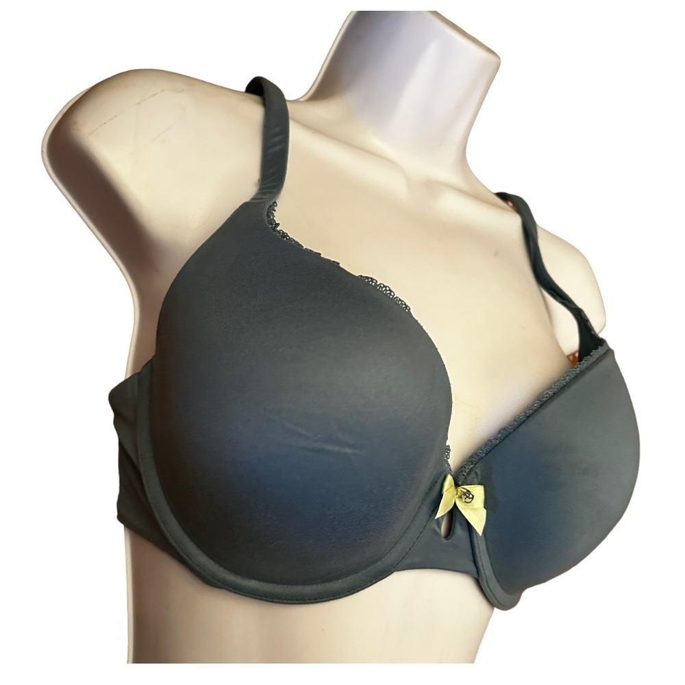 Victoria's Secret Body by Victoria Perfect Shape Bra